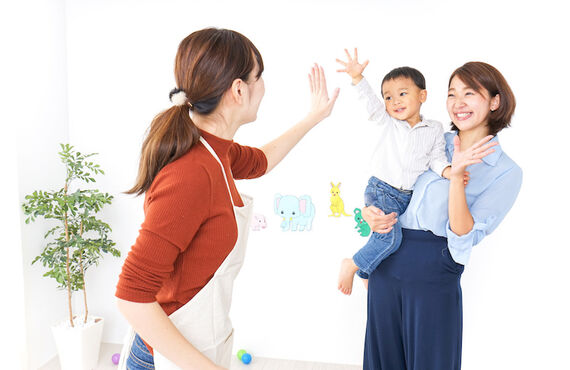 現場の問題を解決する保育士向けの研修を実施 | 東京でカウンセリングで保育と女性の困り事に応えるAmy.co